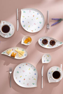 Daisy Porselen 32 Parça 6 Kişilik Kahvaltı Takımı