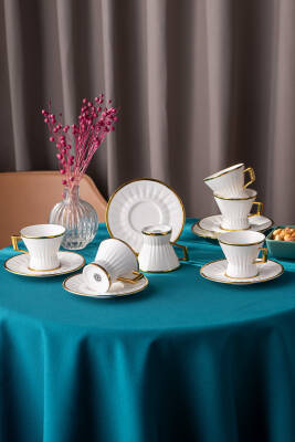 İstanbul Porselen Aşiyan 6 Kişilik Kahve Fincan Takımı